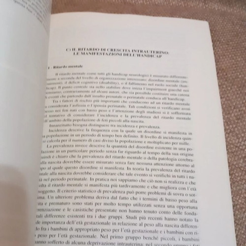 Il difetto di crescita intrauterino book used, Italian