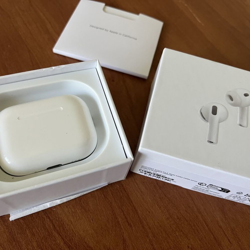 AirPods 3 Pro σαν καινούργια, ελάχιστα χρησιμοποιημένα