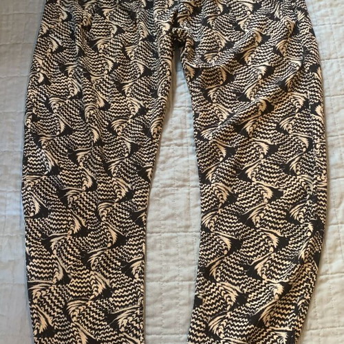Helmi carrot leg trousers size Small, never worn, black and beige