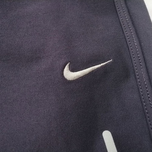 Nike Dri-FIT women's capri leggings XS like new, gray with pink trim