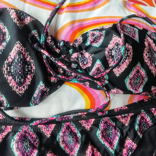Primark strapless bikini like new, black with multicolor design
