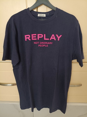 Replay men's short sleeve t-shirt like new, size L, dark blue