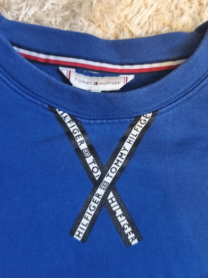 Tommy Hilfiger blue sweatshirt used