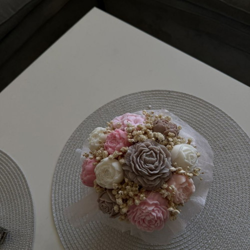 Soy Wax Candle Bouquet in Ceramic Pot New
