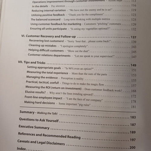 Delivering and Measuring Customer Service book by Richard D. Hanks, 2008