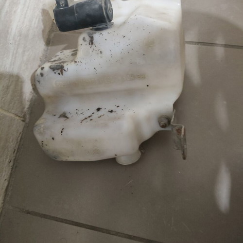 Fiat Seicento windshield washer reservoir with motor used 2001-2006