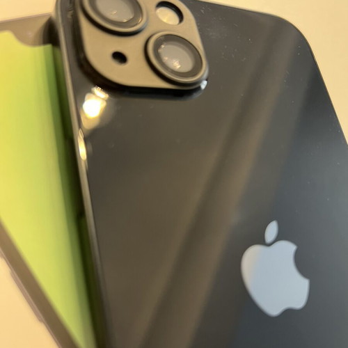iPhone 14 Plus 128GB smartphone with screen and camera protection