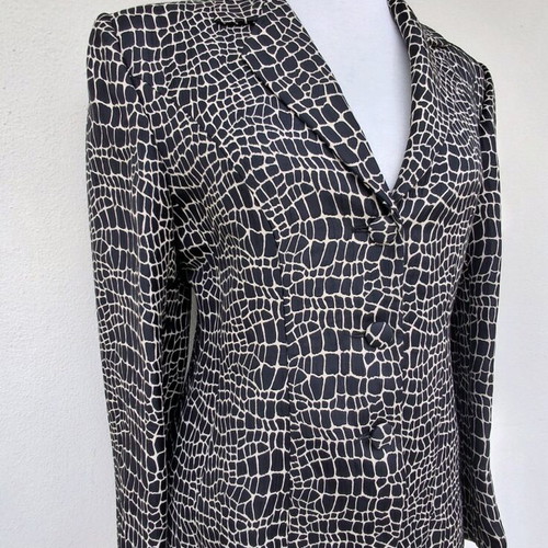 Etienne blazer XL like new, black and white pattern
