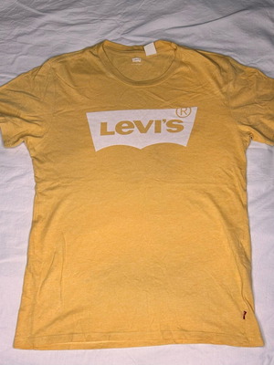 Levi’s T-shirt σαν καινούργιο, κίτρινο, μέγεθος S