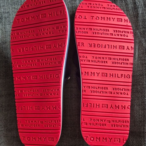 Tommy Hilfiger children's flip flops new, size 34, blue and red