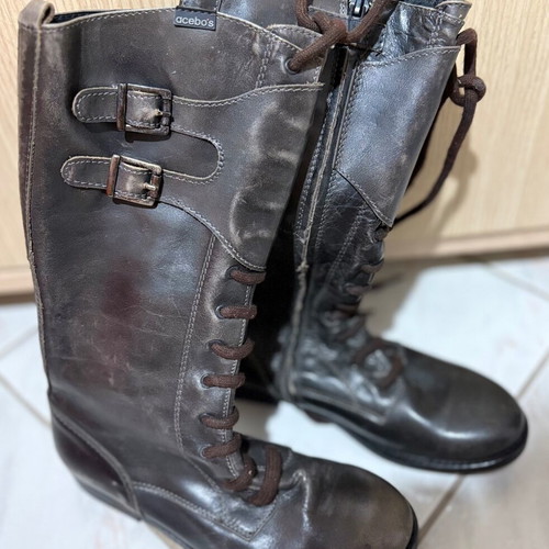 Leather boots new, size 34, brown