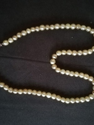 Jewelry necklace like new, silver
