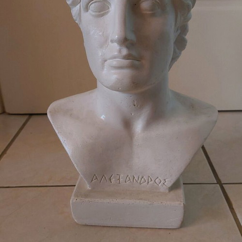 Bust of Alexander the Great gypsum like new