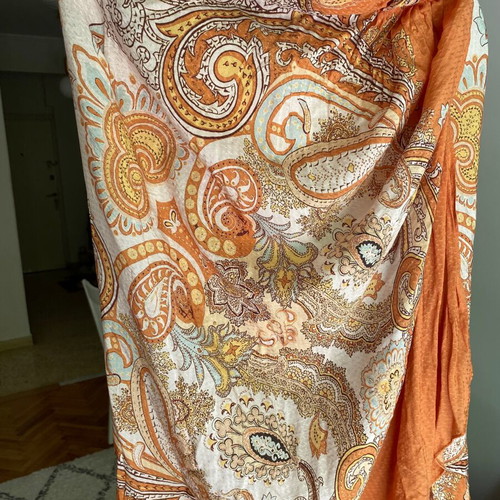 Calzedonia pareo satin fabric like new, brown and gold