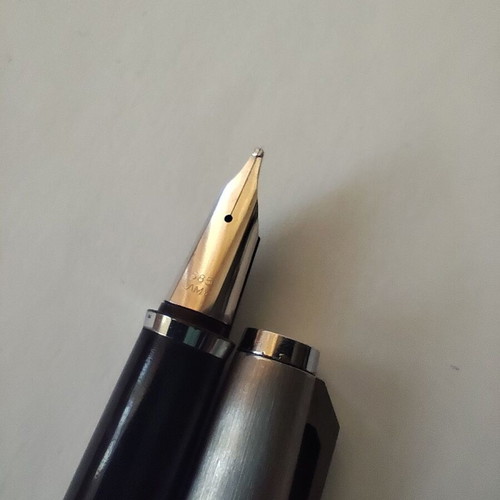 Lamy 81 fountain pen used, nib B, piston filling