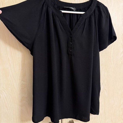 Plus size black short sleeve blouse