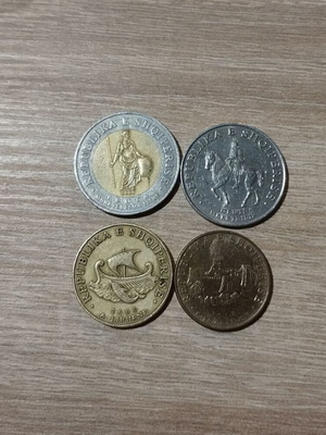 Albanian coins used, leke