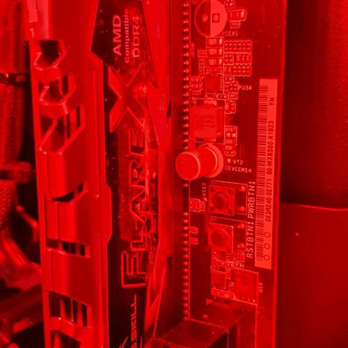 Intel i5 Gaming PC like new with Radeon RX 480 8GB and SSD