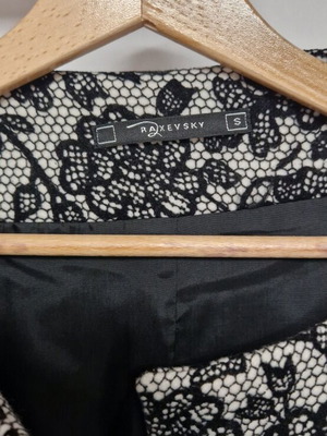Raxevsky coat Small 60% wool new