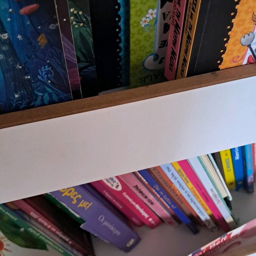 Children's desk and bookshelf set like new