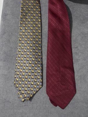 Silk ties like new, set of 2