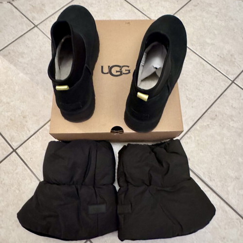 Ugg Classic Mini Platform Puffer Boots like new, black, EU 41