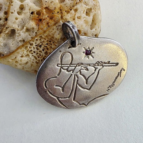 Silver pendant Nikos Eggonopoulos 925 with ruby like new, lucky charm 2001
