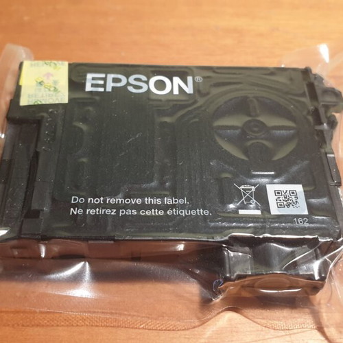 Epson 29XL Ink Set new, 4 colors plus extra yellow, magenta, blue