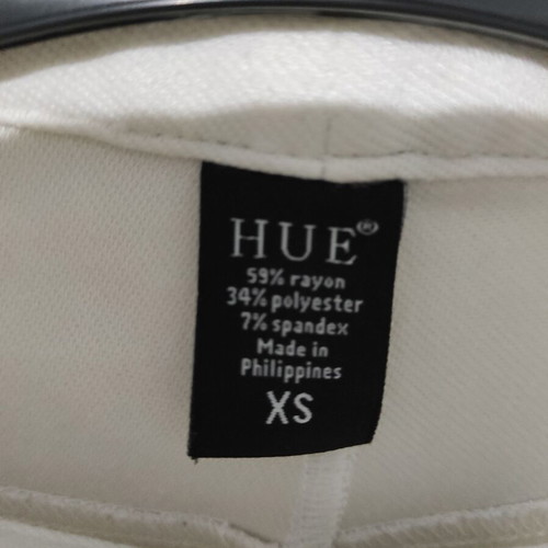 Hue women's pants XS like new, white