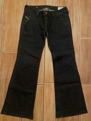 Diesel Flare jeans σαν καινούργιο, μαύρο, μεγέθη XS και S