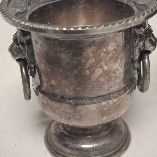 Vintage Viners Sheffield silverplated lion head container set like new