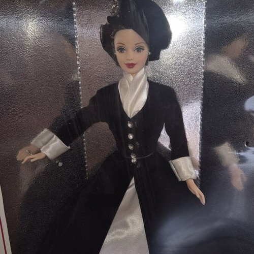 Barbie collectible doll like new