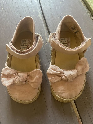 Girls' canvas shoes size 23