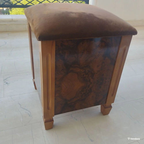 Stool in very good condition