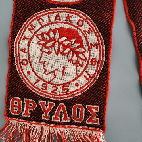 Olympiacos S.F.P. Classic Scarf used, fan accessory
