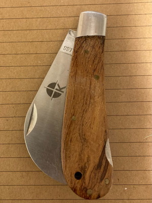 Traditional Svarnas knife like new with wooden handle and stainless steel blade