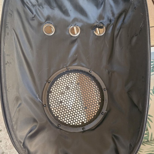 Cat carrier bag like new, backpack style