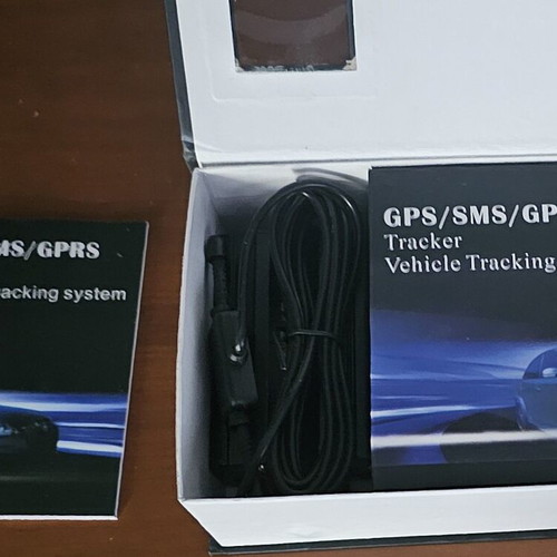 Car GPS satellite tracking kit new, full set