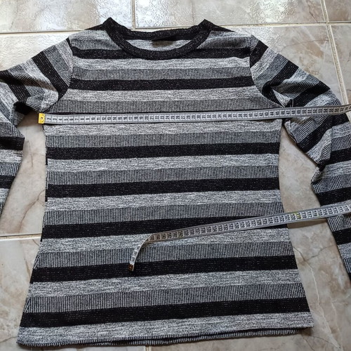 Janina thin pullover like new, size L, black and grey