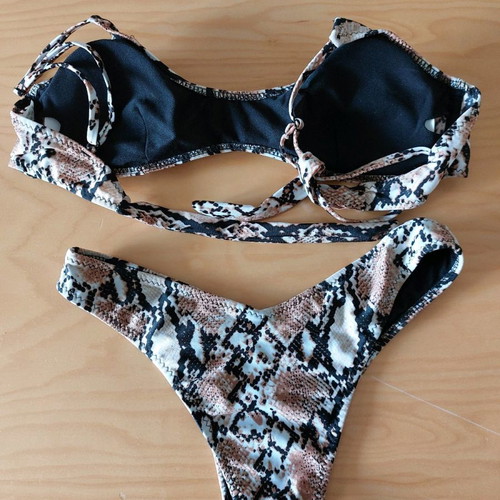 Bikini snake print size S new with removable cups and scooped slip