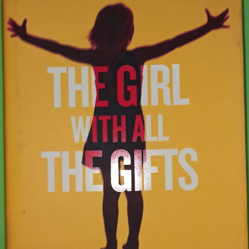 Βιβλίο The Girl With All The Gifts μεταχειρισμένο, σκληρό εξώφυλλο