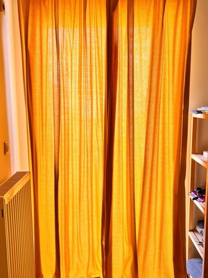 Κουρτινόξυλα και κουρτίνα σε 2 φύλλα μεταχειρισμένα για μπαλκονόπορτες 105 εκ