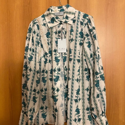 Ciel Concept Romantic Floral Shirt new, white and turquoise