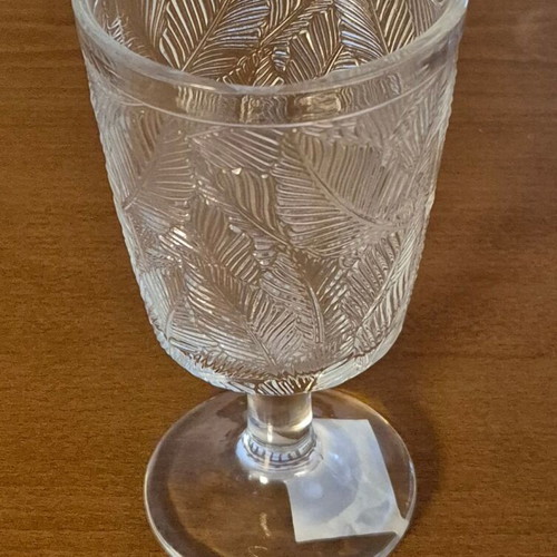 Goblet glass 300ml new, set of 3 with embossed leaf design