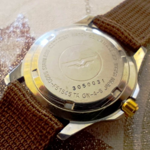 Citizen wristwatch DnD D20 logo like new, gold and silver