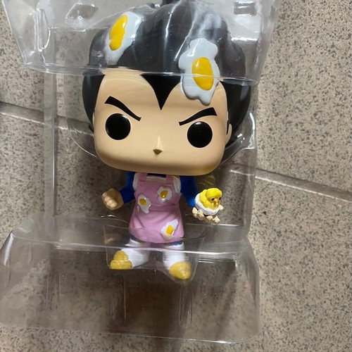 Funko Pop! Dragon Ball Z Vegeta Cooking with Apron 849 Special Edition like new