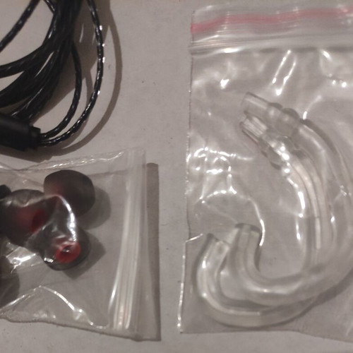 QKZ AK6 earbuds new, 2 pairs with microphone and volume control