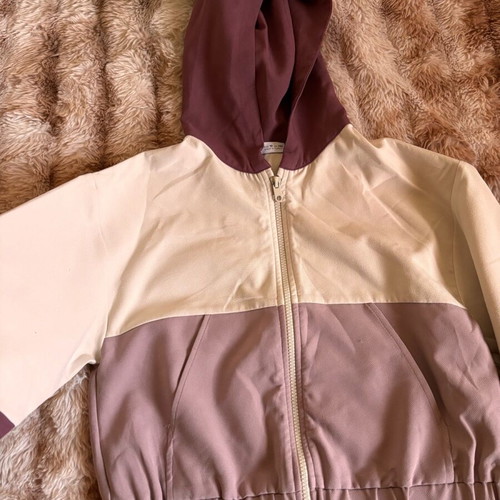 Zara kids jacket like new, size 140 cm, beige and pink