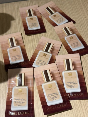 Estée Lauder Double Wear мостри за грим, комплект от 8