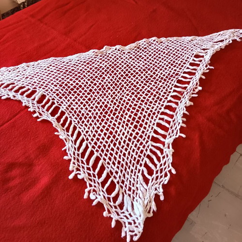 Vintage handmade triangular crochet shawl with fringes, like new, beige
